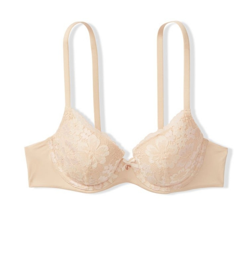 Body by Victoria Lightly Lined Smooth & Lace Demi Bra - Picture 2 of 5